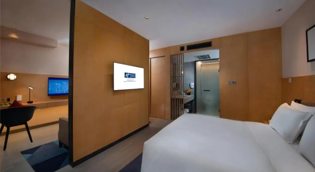 Люкс Holiday Inn Express Beijing Shijingshan Parkview by IHG
