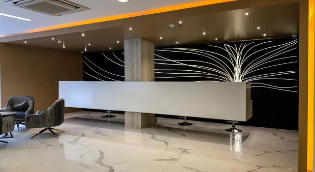 Rainbow Beach Hotel