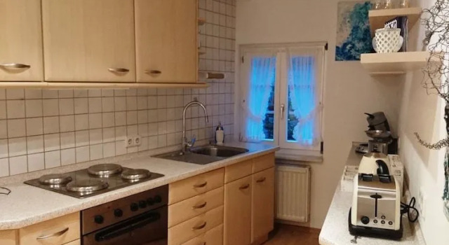 Bed and Breakfast Quermalerei, Забронировать Отель Ремшайд Северный Рейн-Вестфалия, рядом с Röntgen Museum