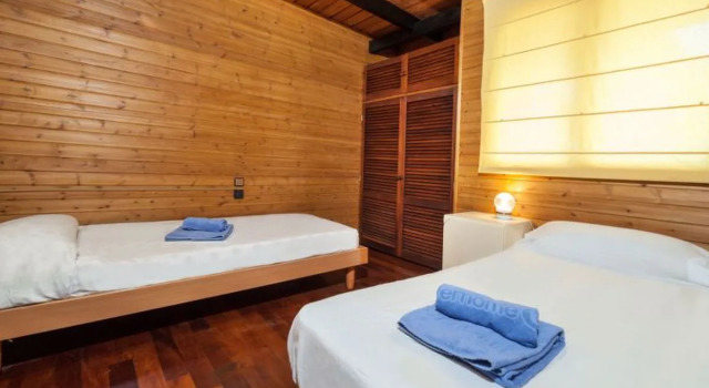 House Irisada Lentini Carlentini, Book Hotel Tordera Maresme