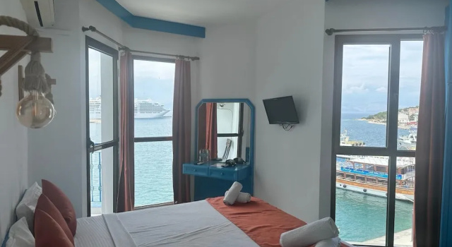 Номер Standard с балконом и с видом на море Marin Hotel
