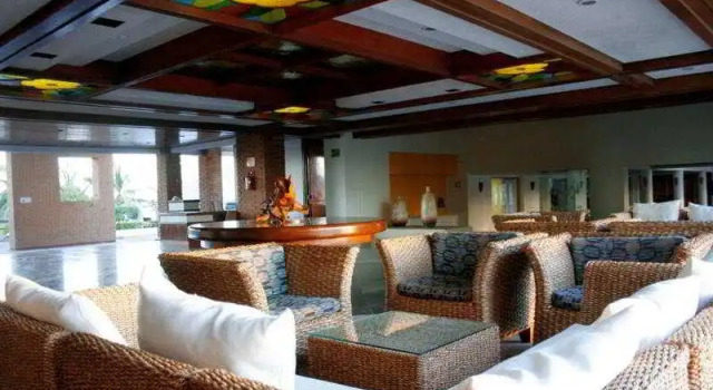 Faro Mazatlan Beach Resort, Prenota Resort Hotel resort a Mazatlán, Resort