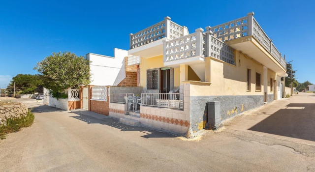 2428 Villino La Caletta by Barbarhouse