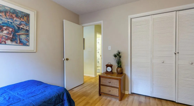 Quiet Condo ~ 10 Mi to Dtwn Pensacola, Rezerwuj Hotel Ferry Pass Stany Zjednoczone