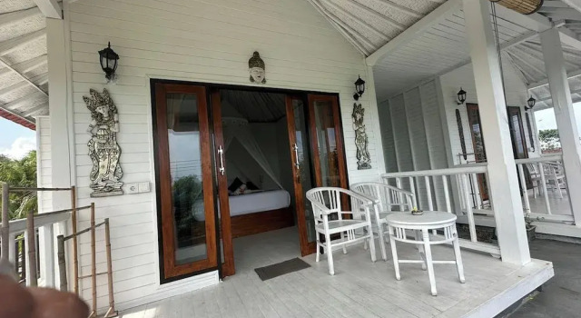 Коттедж с балконом и с видом на море Blue Lagoon Secret Villas