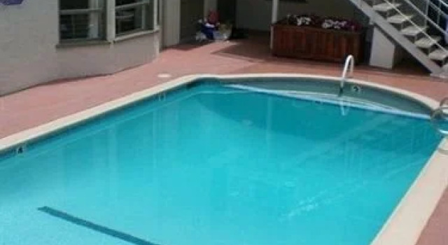 Beach Plaza Hotel