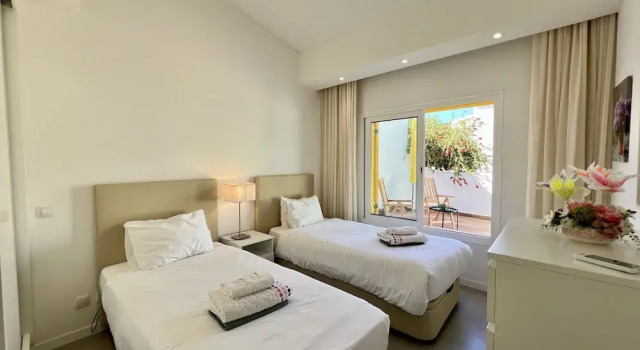 Vilamoura Club Villa 2 by Homing, Забронировать Вилла Отели Виламора 3 звезды, рядом с Гольф-клуб Old Course, 3*