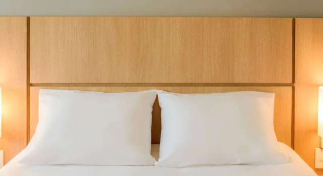 Номер Standard с видом на море ibis Cartagena Marbella