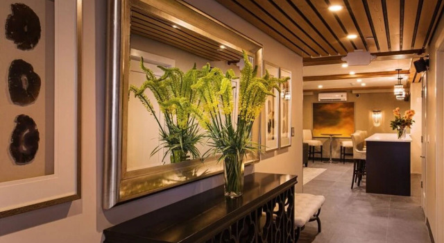 Knickerbocker Yacht Hotel, Rezervasyon Otel Port Washington Long Island