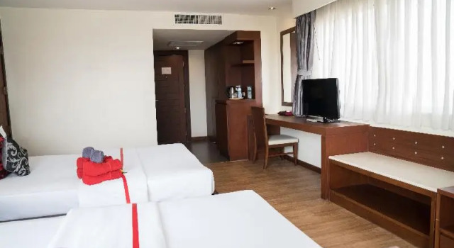 Трёхместный номер Superior Grand Jomtien Palace Hotel
