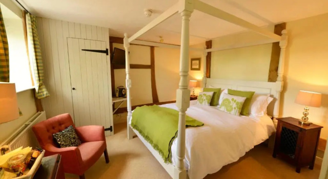 Номер Standard The Griffin Inn