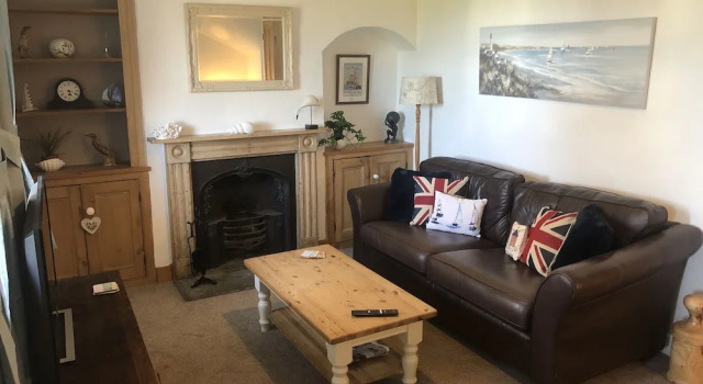 Beautiful Sea Front Cottage in the Ocean City, Prenota Casa vacanze Plymouth Devon