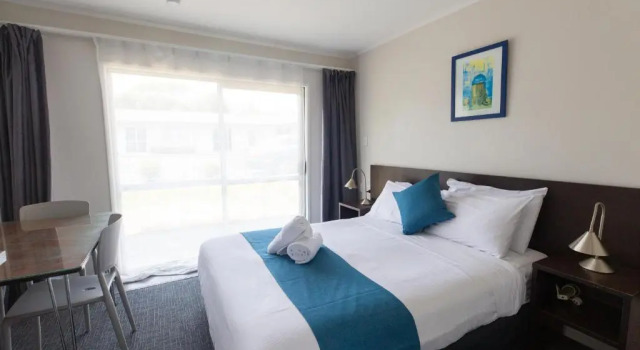 Двухместная студия Lake Breeze Motel