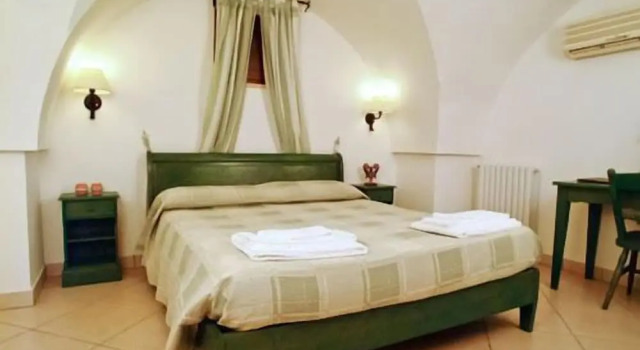 Трёхместный номер Standard Hotel Masseria L'Ovile