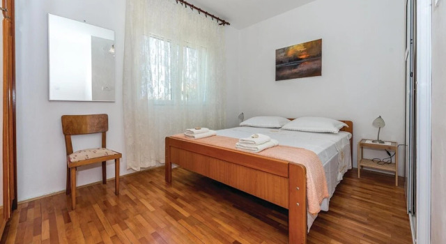 Amazing Home in Rogoznica With Wifi and 3 Bedrooms