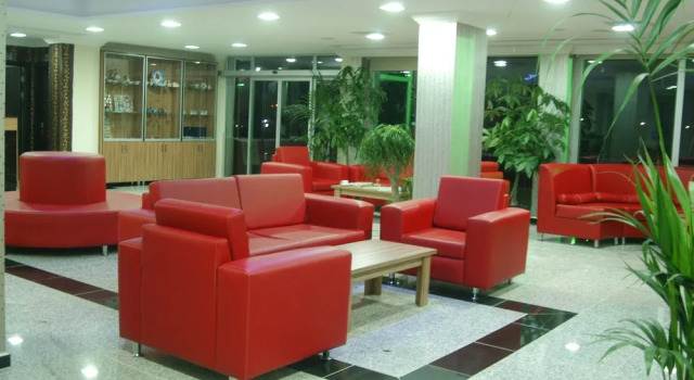 Nehir Thermal Hotel and Spa, Rezerwuj Ośrodek wypoczynkowy Hotele w Yoncali z basenem, Basen