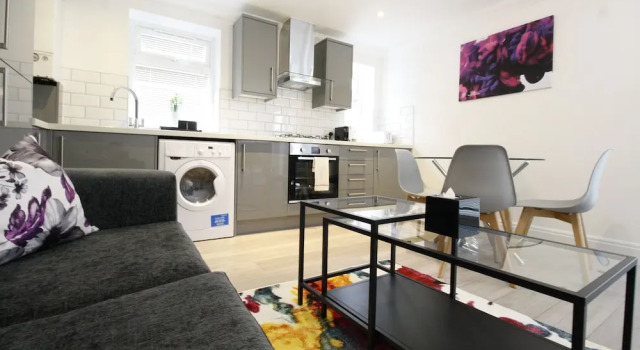 Willow Serviced Apartments - The Walk 3