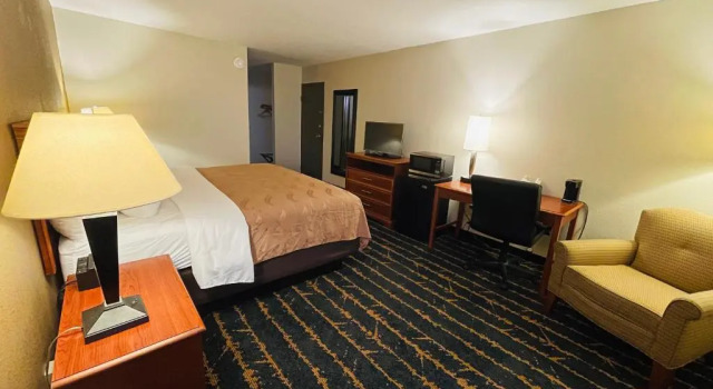 Номер Standard Quality Inn