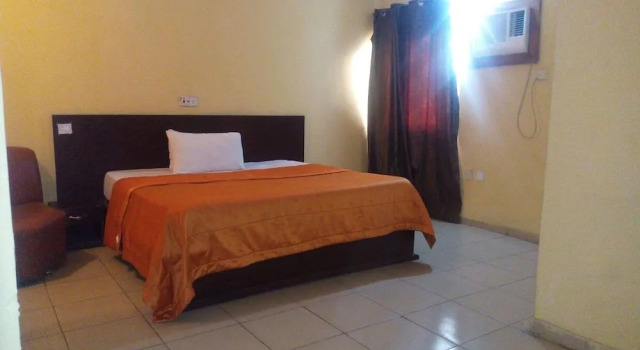 Offshoreroomz Hotel, Book Hotel Ikeja 