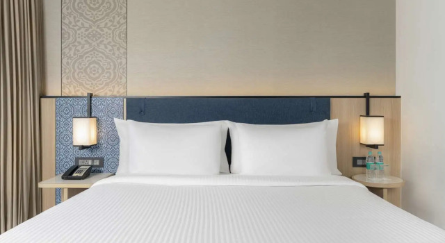 Номер Deluxe с видом на город Aurika, Mumbai International Airport - Luxury by Lemon Tree Hotels