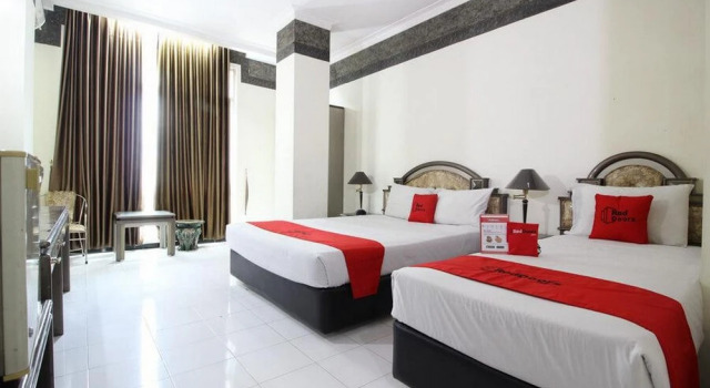 Семейный номер Standard Akur Hotel Malioboro Mitra RedDoorz