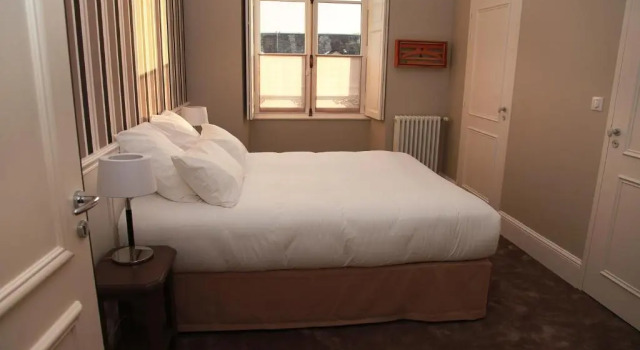 Номер Comfort Hôtel Le Gentleman