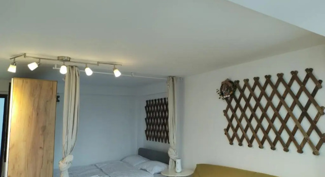 comfy condo Otopeni, Rezerwuj Hotel Hotele w Ilfov z parkingiem, Parking