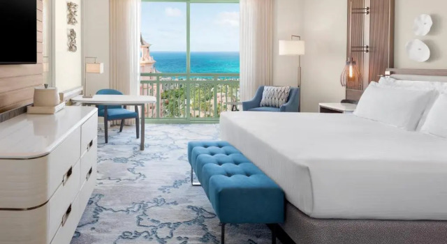 Номер с видом на воду The Royal at Atlantis