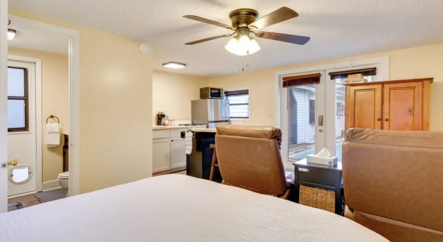 Апартаменты Mt Dora Couple's Retreat w/ Shared Pool!