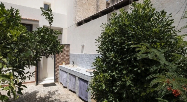 Villa Sara, Book Villa Hotels in Sicily with Parking, Parking