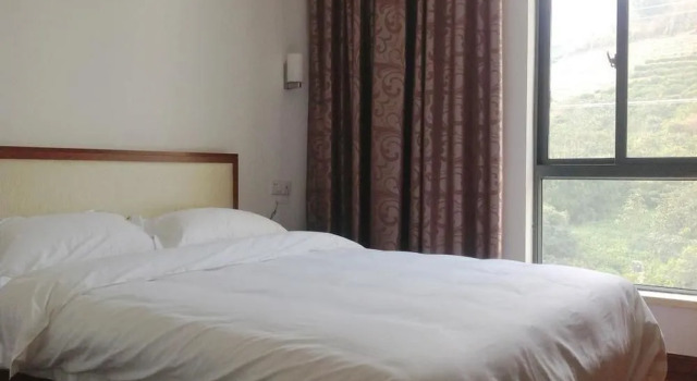 Piaomiao Feng Guhan Holiday Villa, Book Villa Villas in Suzhou, Villa