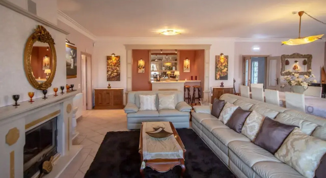 Al Meida Guesthouse, Boek Pension SPA-hotels in Albufeira, SPA
