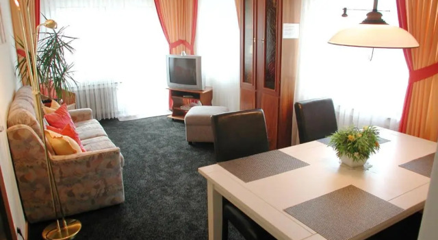 Апартаменты с балконом Ferienwohnungen Haus zur Linde