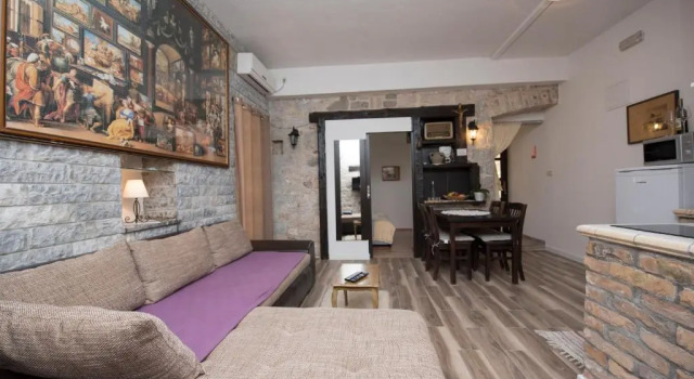 Elena Rooms