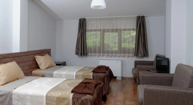 Alpine Garden Hotel, Book Hotel Simitli Blagoevgrad Province