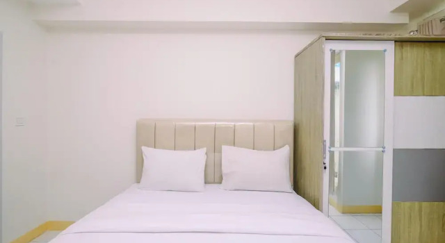 Nice and Comfort Studio at 25th Floor Podomoro Golf View Apartment