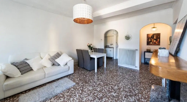 Апартаменты с видом на озеро Family Nest on Lake Como by Rent All Como
