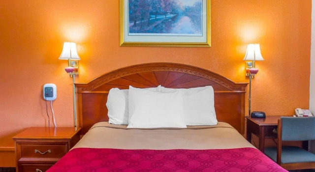 Двухместный номер Standard Econo Lodge Cuba I-86