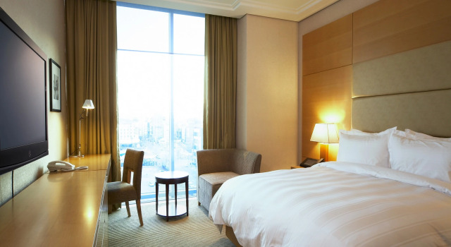 Двухместный номер Standard BREEV GWANGJU by LOTTE HOTELS, formerly Ramada Plaza by Wyndham Gwangju