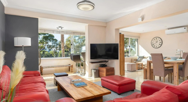 Devonshire Apartment