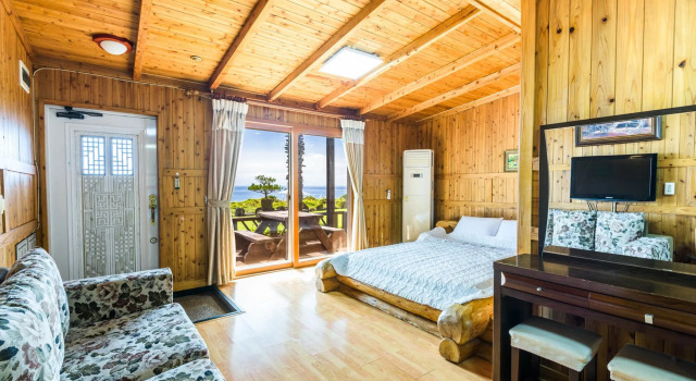 Long Beach Pension, Забронировать Отель Namwon Согвипхо, рядом с Музей кино «Схинён»