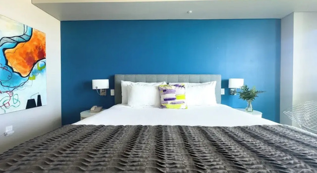 Двухместный номер Comfort с балконом и с частичным видом на океан iCoconutGrove - Luxurious Vacation Rentals in Coconut Grove