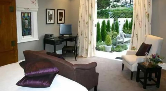 Люкс Deluxe Greenhill Lodge