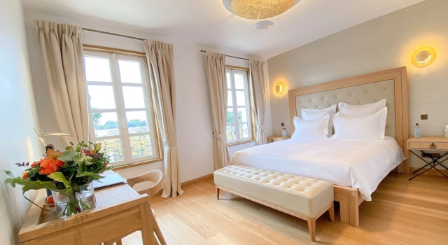 Номер Royal Petit Monlot - Saint-Emilion