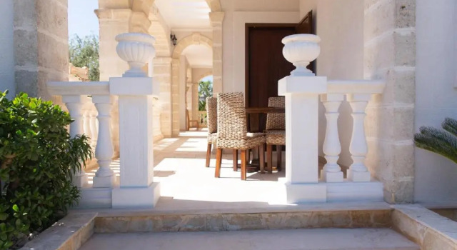 Полулюкс с видом на бассейн Villa Tonia