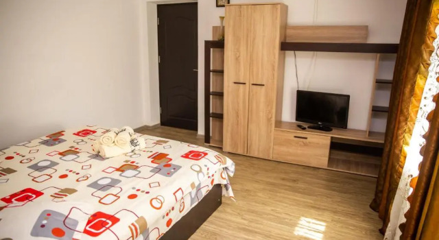 Casa Andra, Varaa Hotelli Hotellit Carpathians - Romania uima-altaalla, Uima-allas