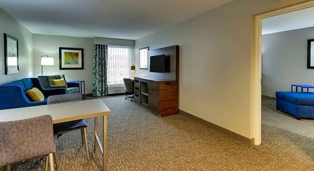 Люкс Hampton Inn Indianapolis/Carmel