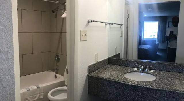 Одноместный номер Deluxe Texas Inn