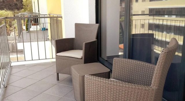 Stunning Apartment With 3 Mins Santa Cruz Beach