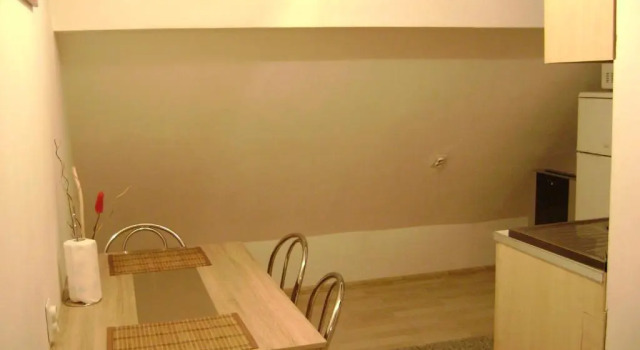 Apartment Attic, Varaa Huoneisto Sibiu 